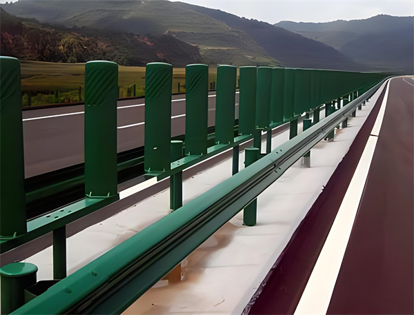 儋州三波护栏板在高速公路的应用
